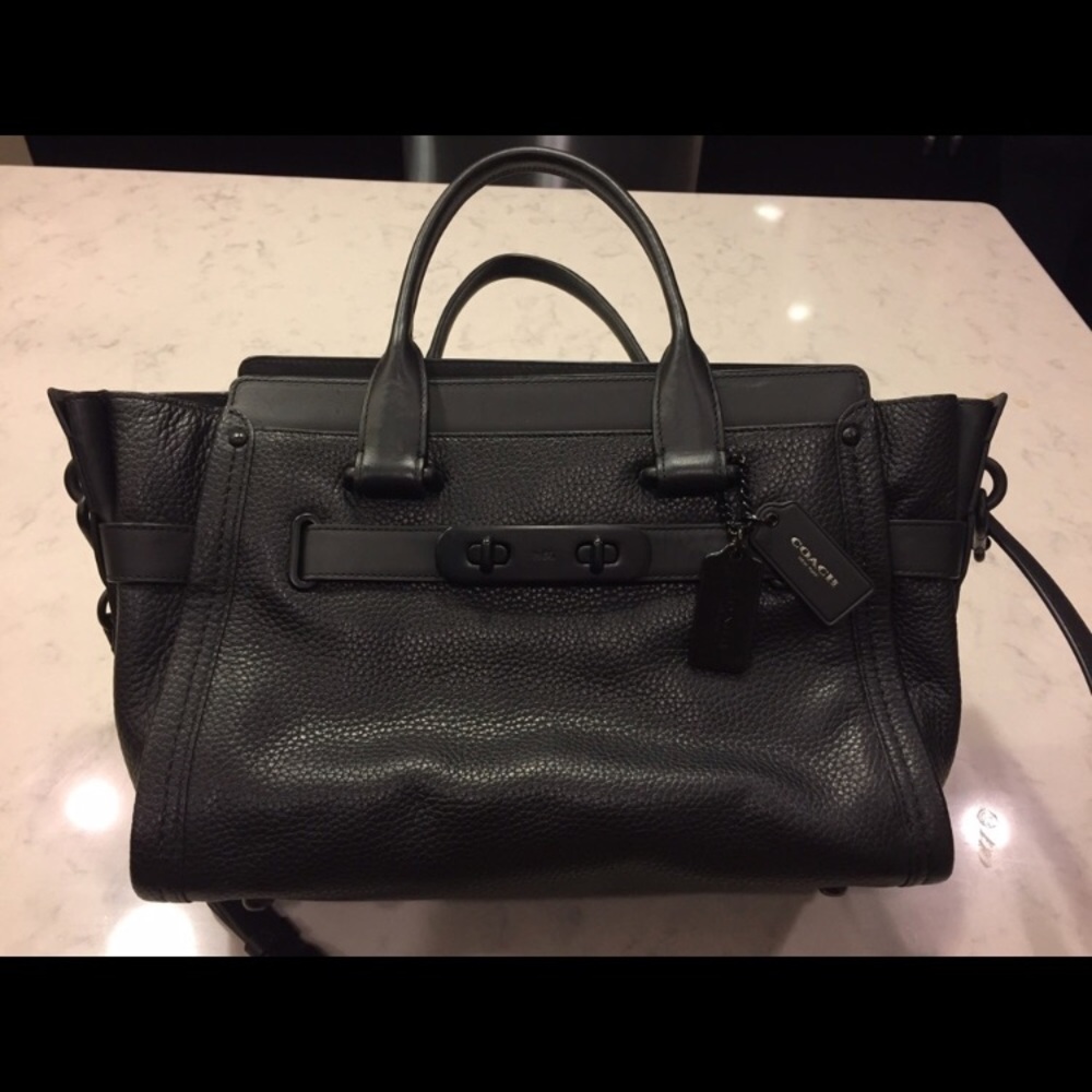 Coach Swagger Carryall Newbuck Leather!